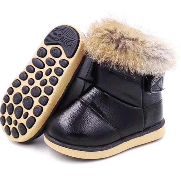 Comfy kids fur boot size 7 - Picture 1 of 11